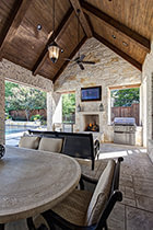 A luxury home in Dallas, Texas built by Phillip Jennings Custom Homes